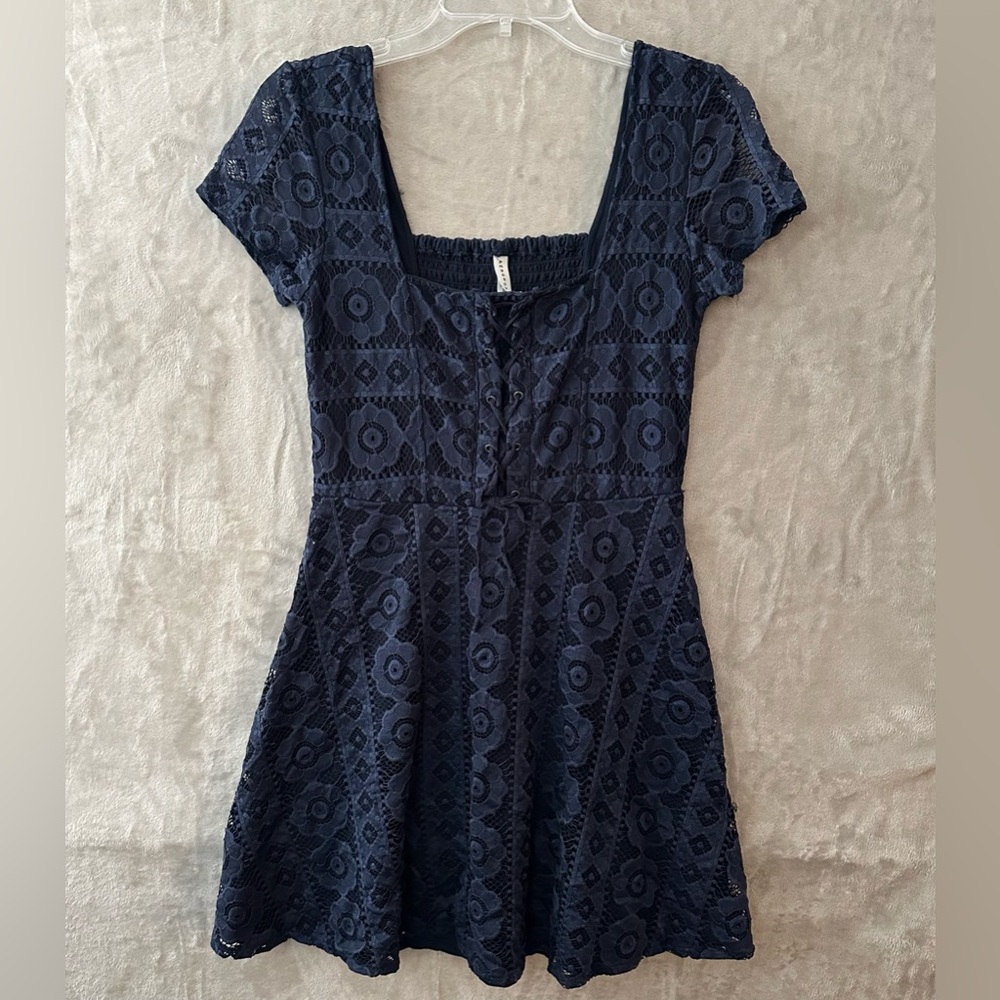 Aeropostale Navy Patterned Mini Dress Size‎ Medium